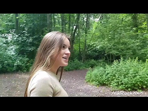 ❤️ Ech hunn dem Evelina virgeschloen datt mir op enger ëffentlecher Plaz fécken! Si sot jo. Dunn hunn ech hatt an den Arsch gefickt an an hirem Mond kum. Dunn huet si sech selwer gepisst. ❌ Anal Porno bei eis