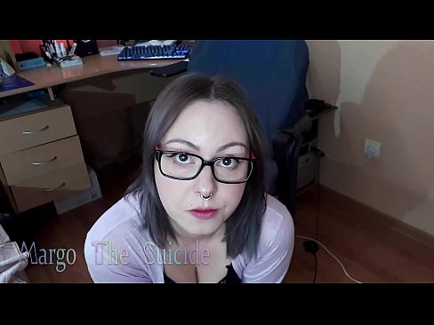❤️ Sexy Meedchen mat Brëll suckelt Dildo déif op der Kamera ❌ Anal Porno bei eis