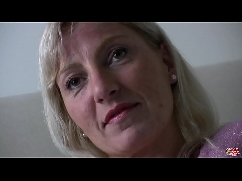 ❤️ D'Mamm, déi mir all gefuckt hunn ... Dame, behuelen Iech! ❌ Anal Porno bei eis
